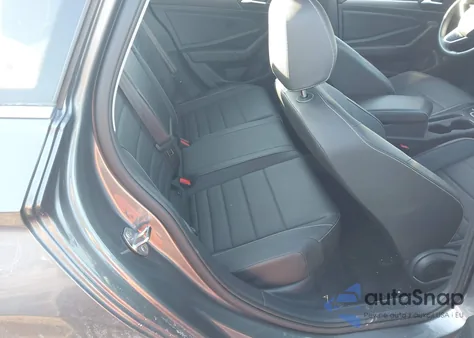 2024 Volkswagen Jetta 1.5T Se from USA, damaged, VIN 3VW7M7BU2RM012752